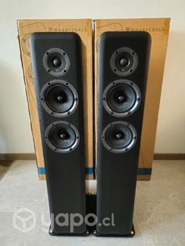 Parlantes columna Hi-Fi Wharfedale D330