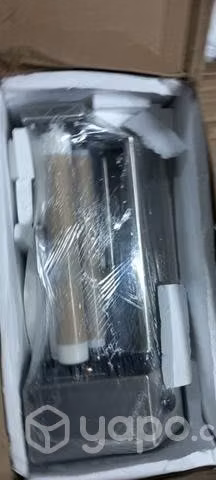 Maquina para hacer sushi nueva