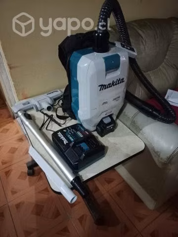 Aspiradora mochila inalámbricaMakita VC008GZ