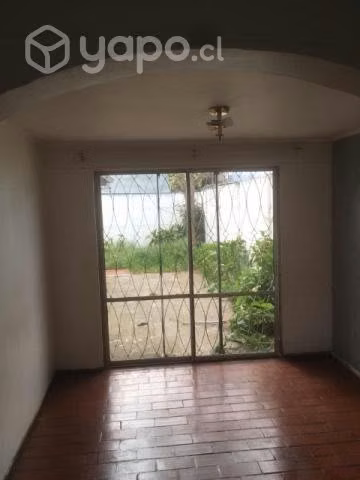 Arriendo casa amplia - Imagen 2
