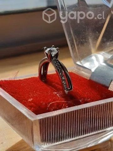 Anillo de plata