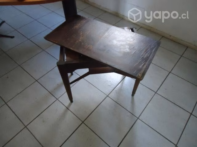 Mesa direccional antigua