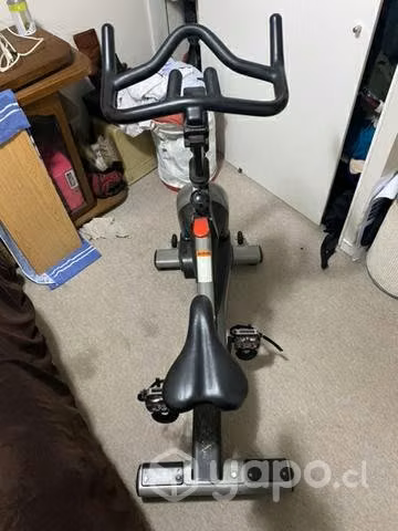Bicicleta spinning americana