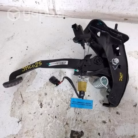 Pedal embrague (JMC025) JMC Vigus 2.5 Diesel 4x2