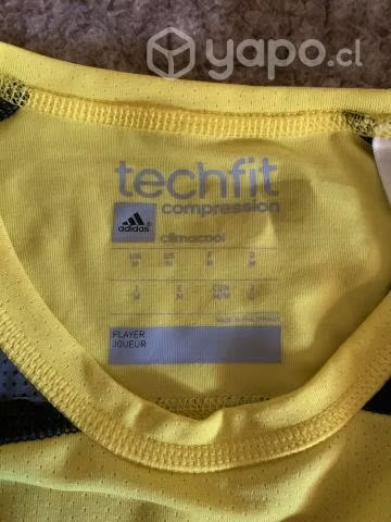 Polera adidas techfit compression - Imagen 3