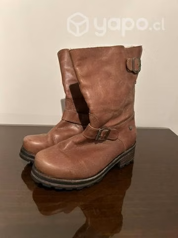 Botas de cuero Romano talla 36. 1 solo uso