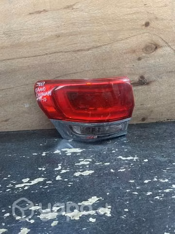 Foco trasero jeep grand cherokee