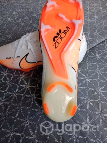 Zapatos de fútbol