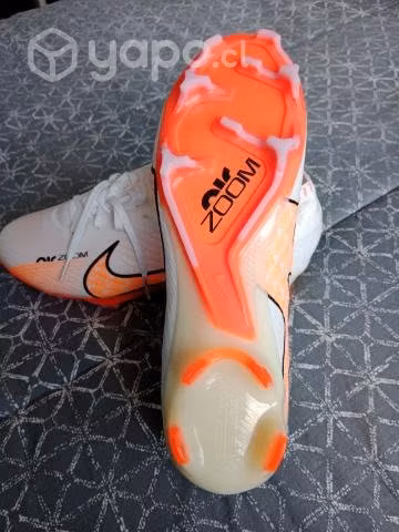 Zapatos de fútbol