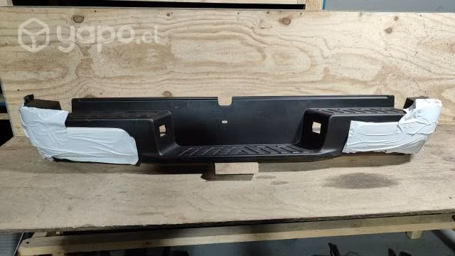 Parachoque trasero Nissan Navara 2022 2023 /m01jrg