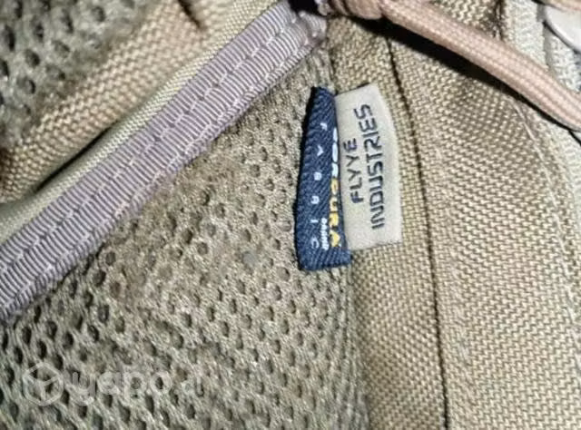 Mochila marca flyye original - Imagen 2