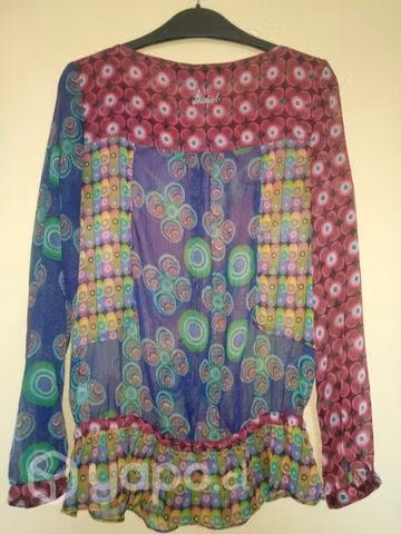 Blusa Desigual. Talla M - Imagen 2