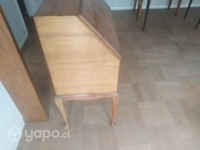 Escritorio antiguo en excelente estado - Imagen 2