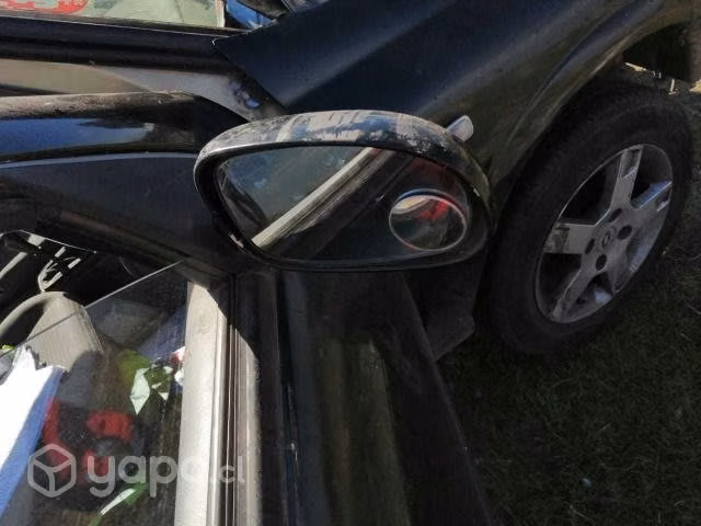 Piezas y accesorios automovil samsung sm3 2010