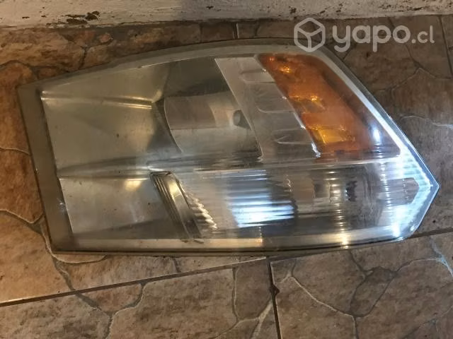 Focos RAM 2500 DODGE