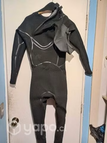 Traje de agua G6 5.4/3 mm + snorkel + calcetines