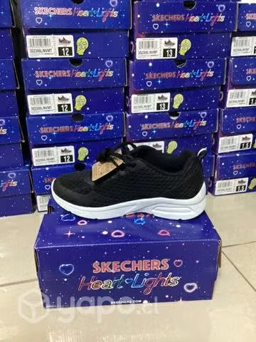 Zapatilla Skechers. Mujer