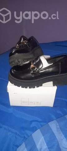 Mocasines color negro nuevos