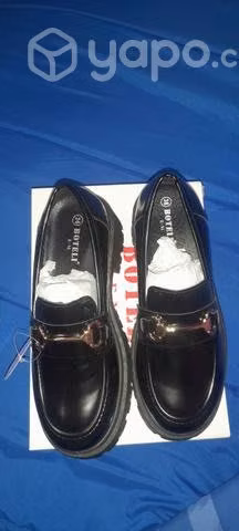 Mocasines color negro nuevos