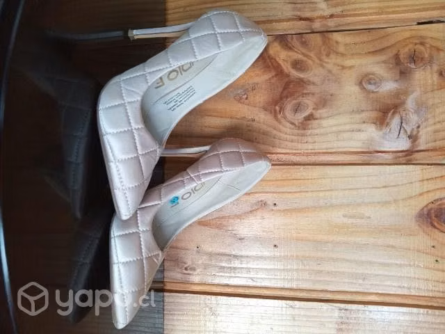 Zapato de dama stiletto - Imagen 4