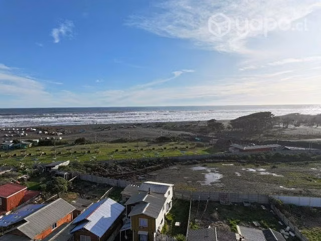 Hermoso sitio puerto Saavedra primera línea playa - Imagen 4
