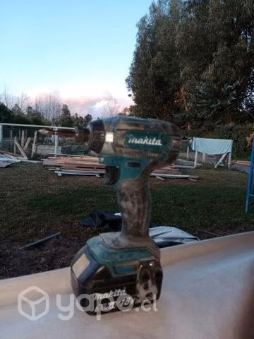 Atornillador de impacto Makita DTD152