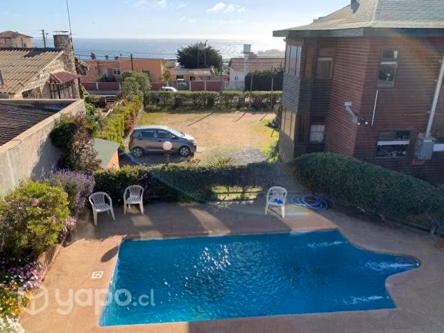 Complejo Turístico En El Quisco 8 Deptos + 1 Casa