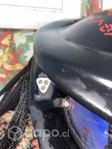 Casco depredador para moto