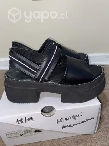 Sandalias americanino 40