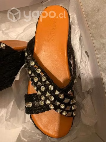 Sandalias N°40 - Imagen 2