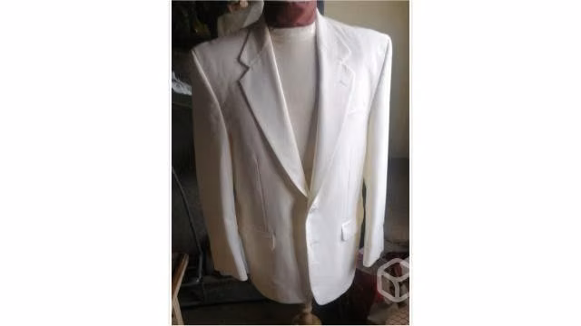 Vestón Blanco marca Joseph & Feiss