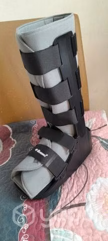 Botas ortopedicas premium y baston ortopédico