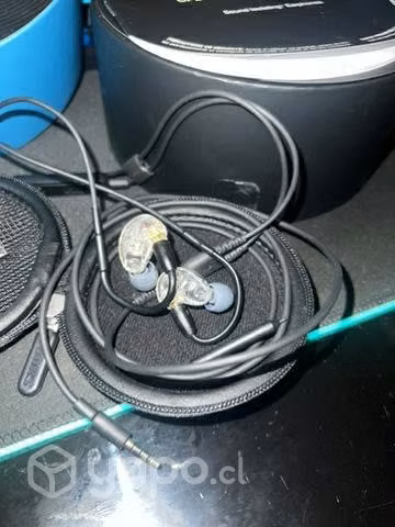 In esr Shure Aonic215