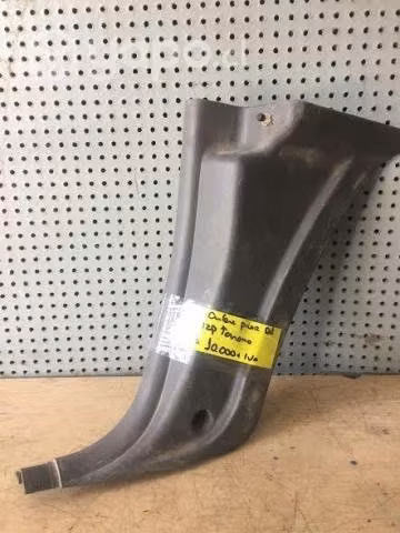 Tapiz cubre pilar del inf izq Nissan Terrano