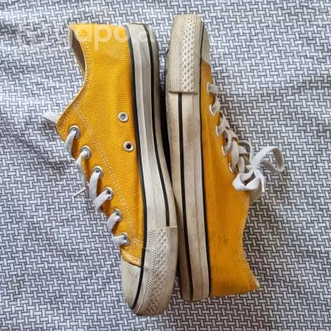 Zapatillas tipo Converse talla 40