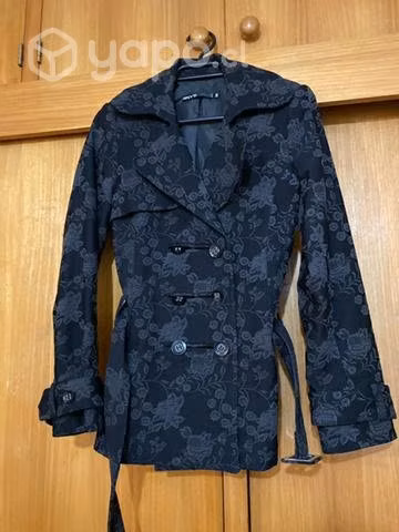 Trench negro estampado talla 38 - Imagen 5
