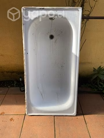 Tina de baño en buen edtado