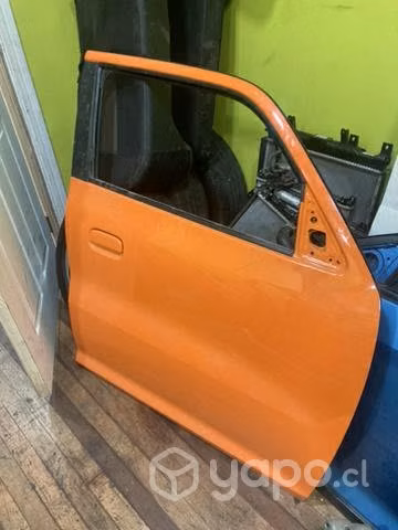 Puerta derecha Suzuki spresso