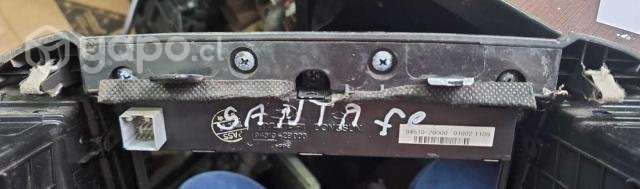 Bisel radio Hyundai Santa fe 2.2 año 2006-2012 - Imagen 5