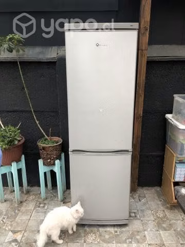 Refrigerador Mademsa