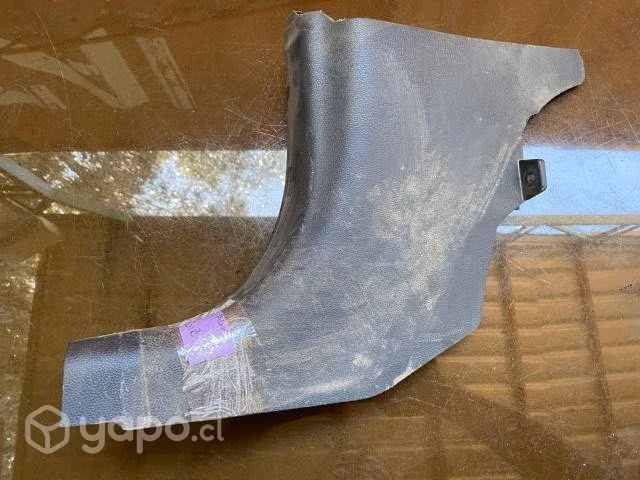 Tapiz cubre pilar del izq inf Maxus T60 2018