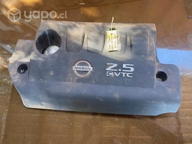 Tapa motor Nissan Xtrail 2010 2.5