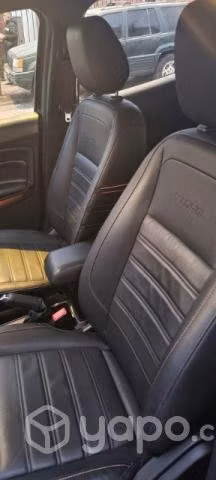 Se vende  FORD ECOSPORT  2020