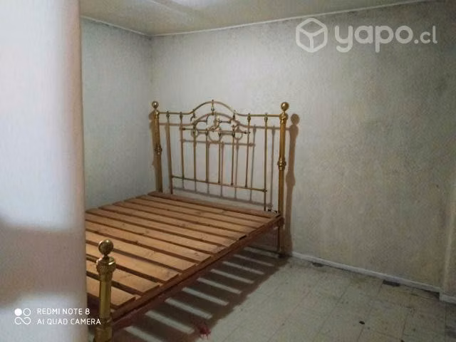 Casa que cuenta con una fábrica de pan y sala - Imagen 6