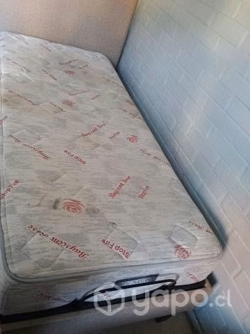Cama clínica eléctrica