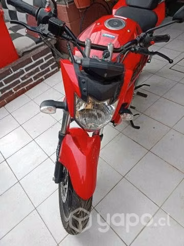 Yamaha fzn150 año 2022
