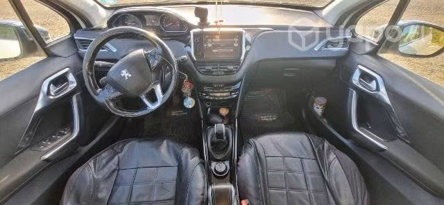 Vendo Peugeot 2008, año 2016. Diesel - Imagen 3
