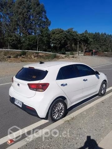 Kia rio 5 año 2021 - Imagen 2