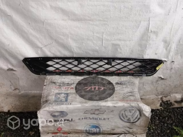 Rejilla parachoque mg zs original