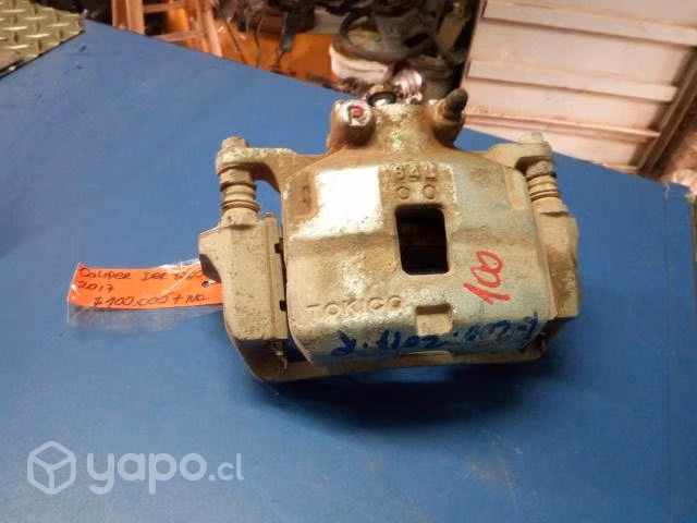 Caliper delantero derecho Mitsubishi L